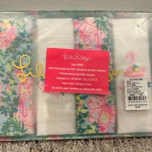 NWT - Lilly Pulitzer - 4 Printed Napkins